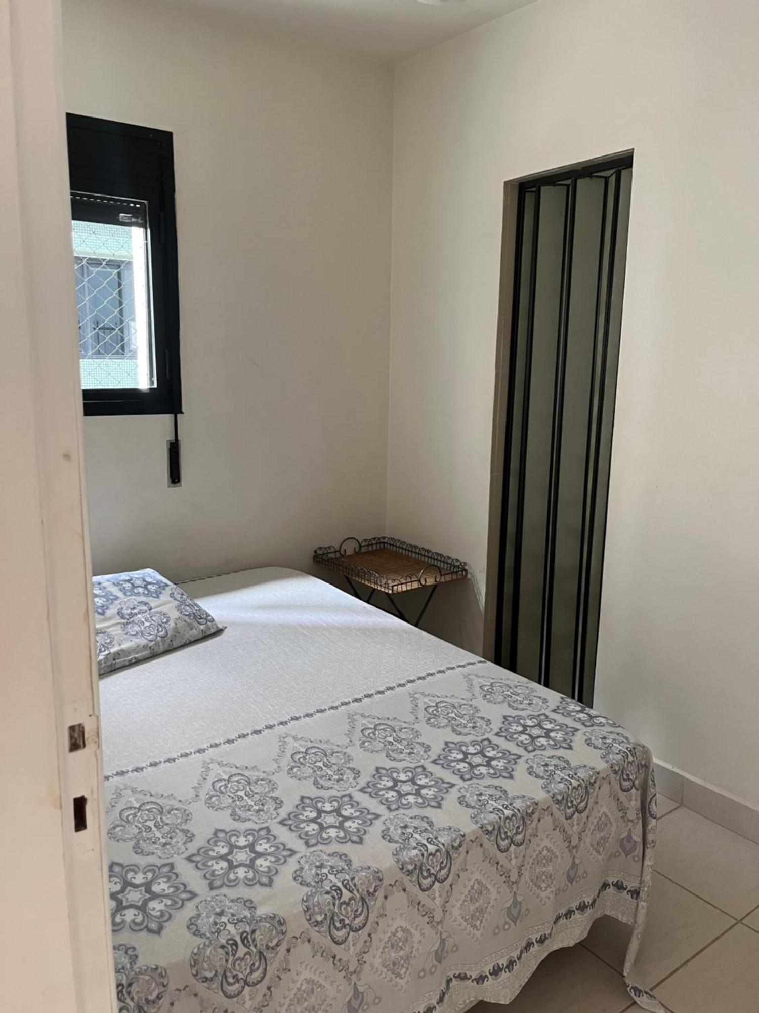 Apartamento Amplo A Menos De 400 Metros Da Praia Localizado Proximo A Praca Da Brunella, Area Nobre Do Guaruja. ภายนอก รูปภาพ